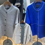 4色のステッチカーディガン。