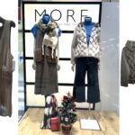 ジャンバースカートと着るディングブルゾンを合わせた冬のコーディネート